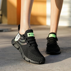 Men’s Lightweight Breathable Running Sneakers